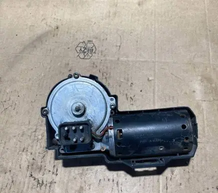 Mercedes-Benz E W124 Wiper motor