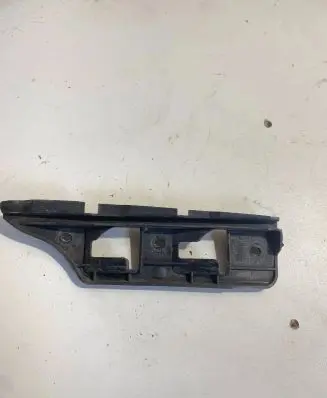 Volkswagen Golf V Front bumper mounting bracket 1K0807184