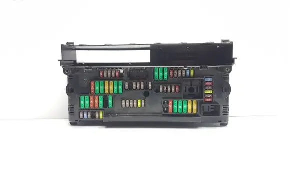 BMW 5 F10 F11 Fuse module 9252815