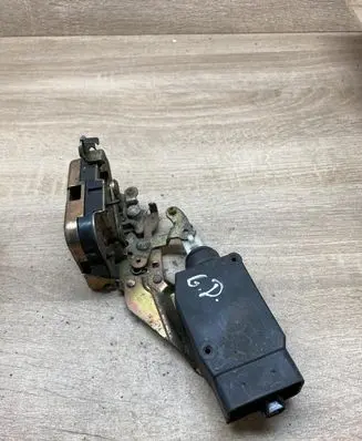 Volvo S40, V40 Rear door lock RIGHTSIDE