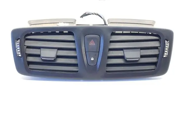 Renault Megane III Dashboard side air vent grill/cover trim 