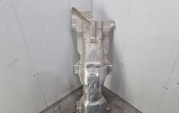 Chrysler Pacifica Exhaust heat shield