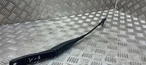 Opel Astra H Front wiper blade arm 13111219