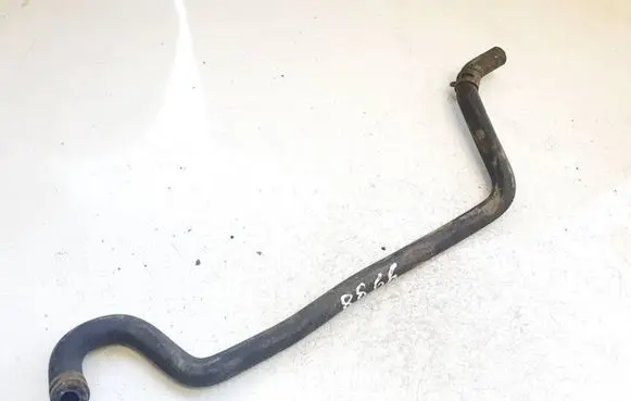Toyota Avensis T250 Engine coolant pipe/hose