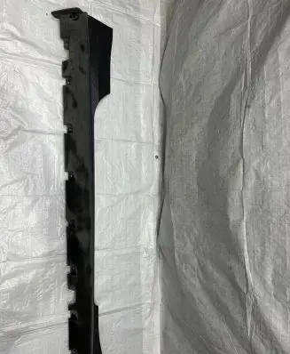Ford Mustang VI Front sill trim cover