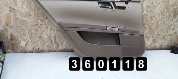Mercedes-Benz S W221 Front door card panel trim