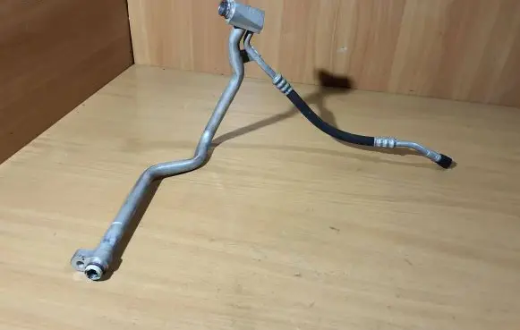 Mini One - Cooper Coupe R56 Air conditioning (A/C) pipe/hose 9250720