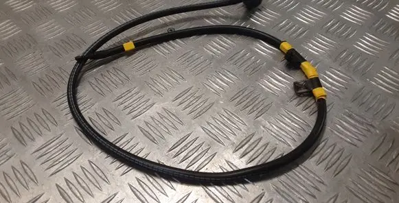 Land Rover Evoque I Rear window washer fluid hose 