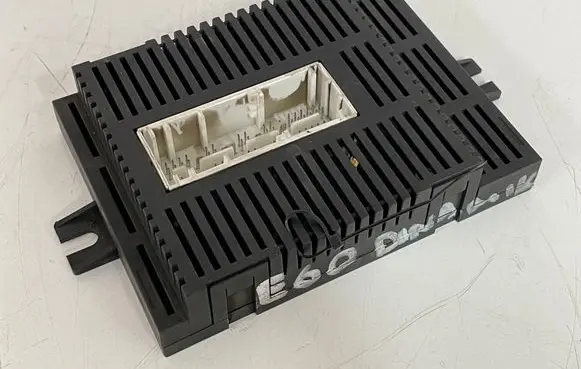 BMW 5 E60 E61 Light module LCM 6943288