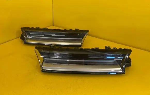 Volkswagen Polo VI Headlight/headlamp 7T0941653A