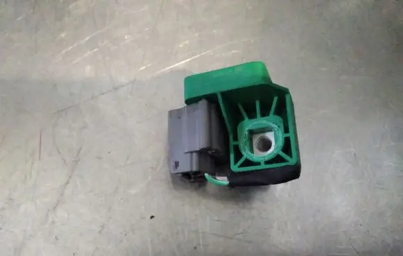 Renault Laguna III Airbag deployment crash/impact sensor 988300001R 607737000B