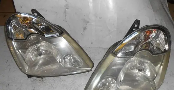 Renault Modus Headlight/headlamp 8200652043 8200652044