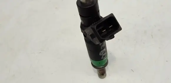 BMW 6 E63 E64 Fuel injector 7525721 4077B01682