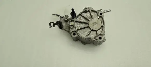Jaguar XF X250 Vacuum pump