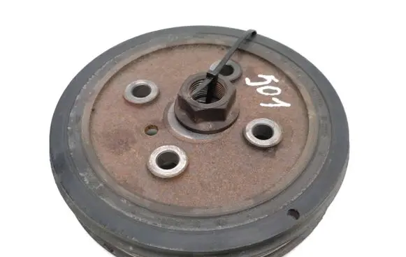 Volvo S80 Crankshaft pulley 30677464
