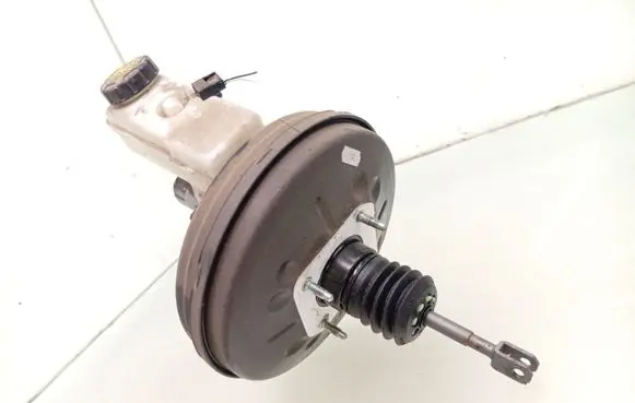 Dacia Sandero II Brake booster 472103298R