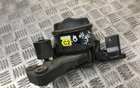 Toyota Yaris Gearbox mount