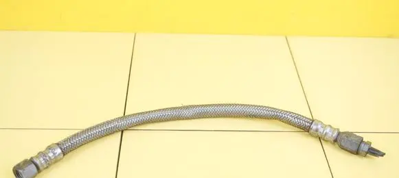 Mercedes-Benz C W204 Fuel line pipe A2044700075 271950 PRZEWOD