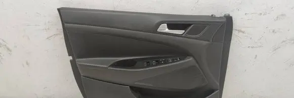 Hyundai Tucson TL Front door card panel trim