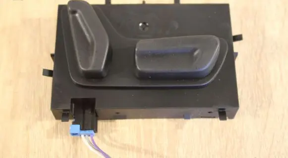 Peugeot 508 Seat control switch 96598312XT