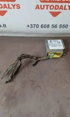 Volkswagen Golf IV Airbag control unit/module 1J0909609 09990313 5WK42800