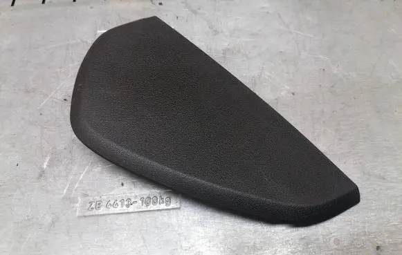Audi A4 S4 B7 8E 8H Dashboard side end trim 8E0857086C 092280