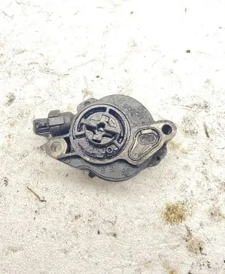 Peugeot 407 Vacuum pump D1561A