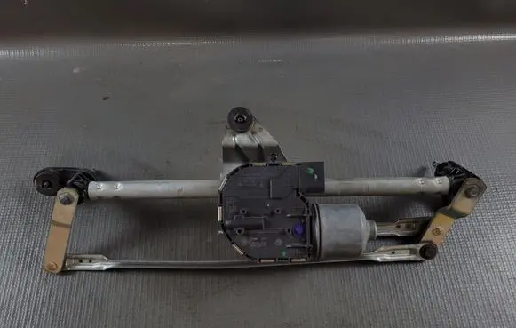 Skoda Octavia Mk3 (5E) Front wiper linkage and motor 5E1955119A 5E1955023B