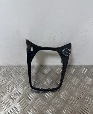 Ford Fiesta Gear shifter surround trim plastic H1BBA044H83c