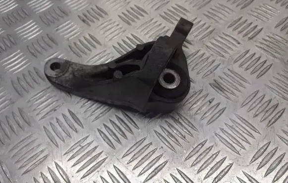Ford Focus Engine mount vacuum valve 3M51-6P093