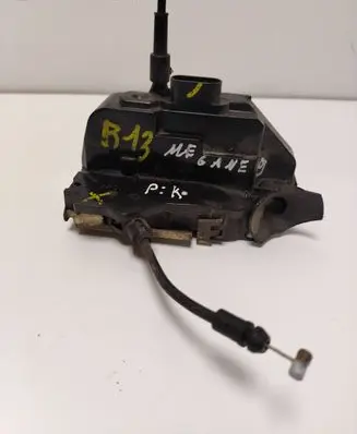 Renault Megane III Front door lock