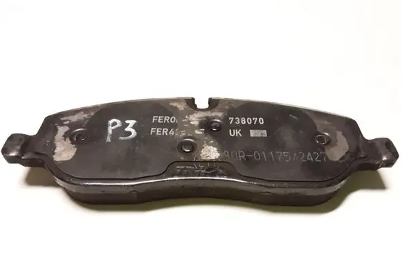 Land Rover Range Rover Sport L320 Brake pads (front) 90R01175 738070