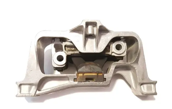 Mercedes-Benz A W176 Engine mount bracket A2462402517 AC46000 326E11