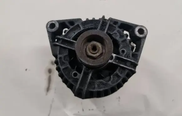 Opel Zafira A Generator/alternator 0124525030 13108596