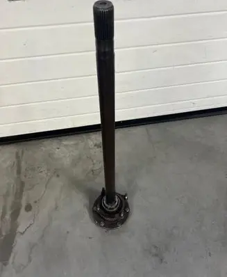 Nissan Titan Rear driveshaft