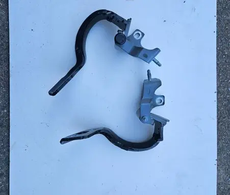 Audi A4 S4 B8 8K Tailgate/trunk/boot hinge 8K9827299 8K9827300