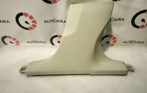 Volvo XC60 (B) pillar trim (bottom) 31426886