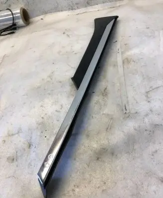 Opel Grandland X Tailgate trim YP00050977