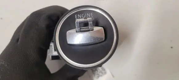 Volkswagen PASSAT B6 Ignition lock 3C0905843