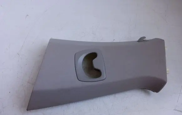 BMW 7 F01 F02 F03 F04 (B) pillar trim (top) 9112739