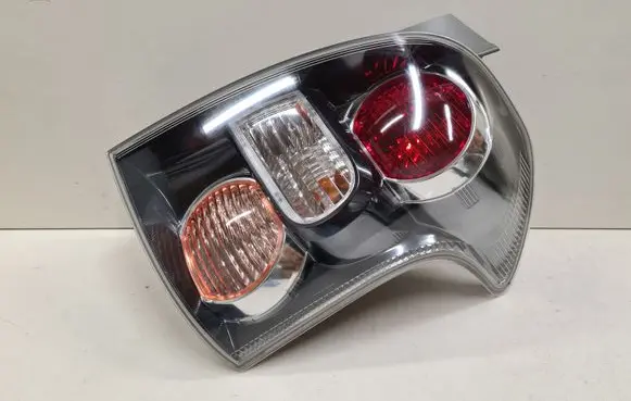 Toyota Corolla Verso AR10 Rear/tail lights