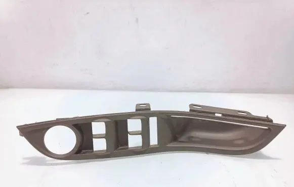 Ford Focus Front door window switch trim BM51A240A41Cdw