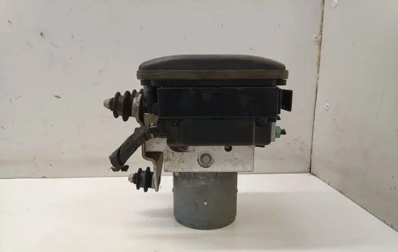 Audi A8 S8 D4 4H ABS Pump 4H0907379AA