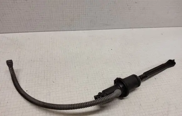 Peugeot 307 Clutch slave cylinder 