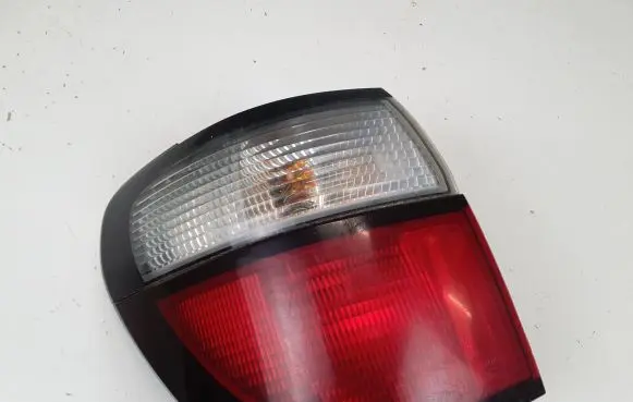 Mazda 626 Rear/tail lights