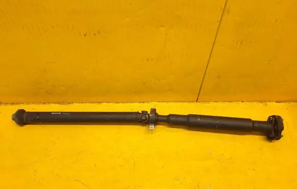 BMW X5 F15 Rear driveshaft/prop shaft 7589129