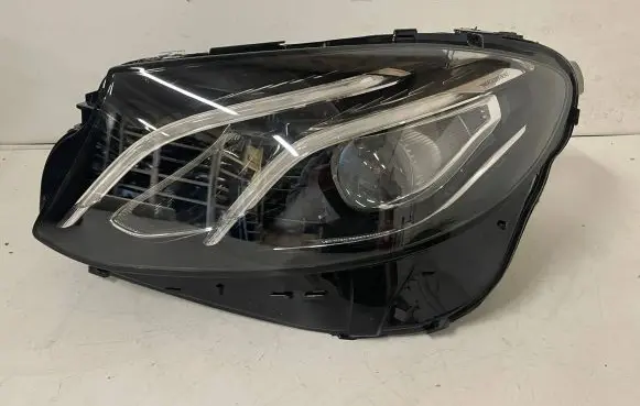 Mercedes-Benz E W213 Headlight/headlamp A2139063904