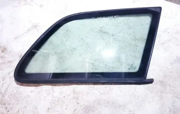Peugeot 406 Rear side window