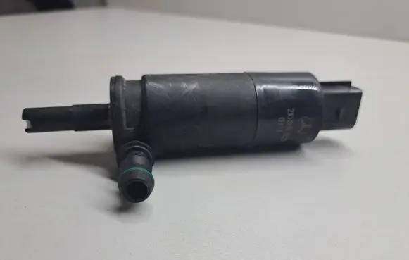 Mercedes-Benz E AMG W212 Headlight washer spray nozzle 2108691221 0413 210869122