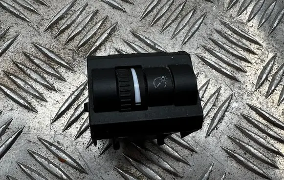 Skoda Octavia Mk2 (1Z) Panel lighting control switch 1Z0941333A